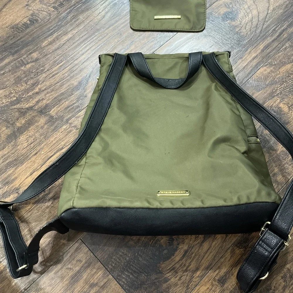 Steve Madden Backpack Women's - Picture 3 of 13